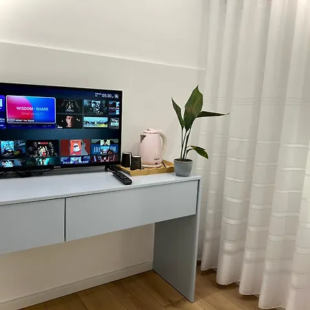 Отель Square 3*