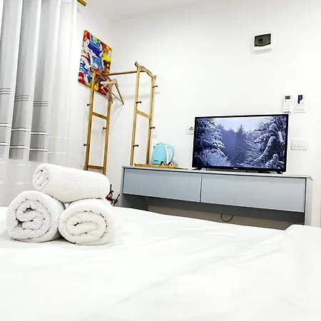 Отель Square Тирана