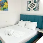 Square 3* Tirana