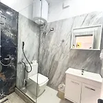 Square Hotel 3*