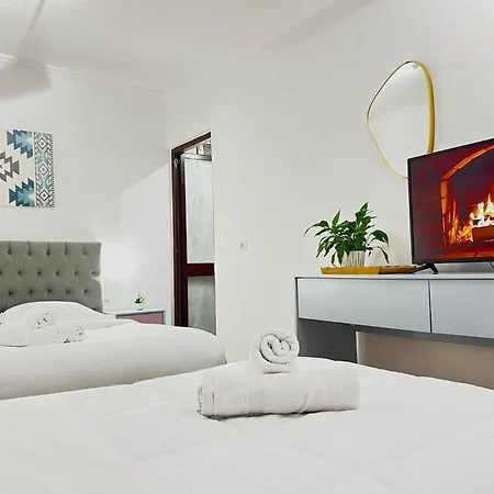 Hotel Square 3*